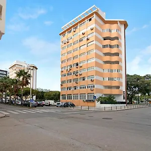 Peron Apartment